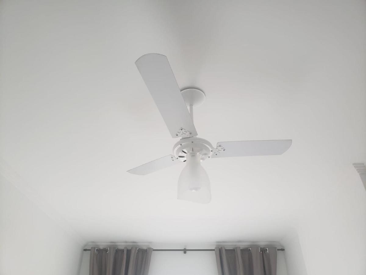 Apartamento Lindo Apto 300M Praia Da Ocian E Centro - Vista Mar- Varanda Sacada - Wi-Fi 300 Mbps - Vaga De Garagem - Acomoda Ate 6 Pessoas Praia Grande  Exterior foto