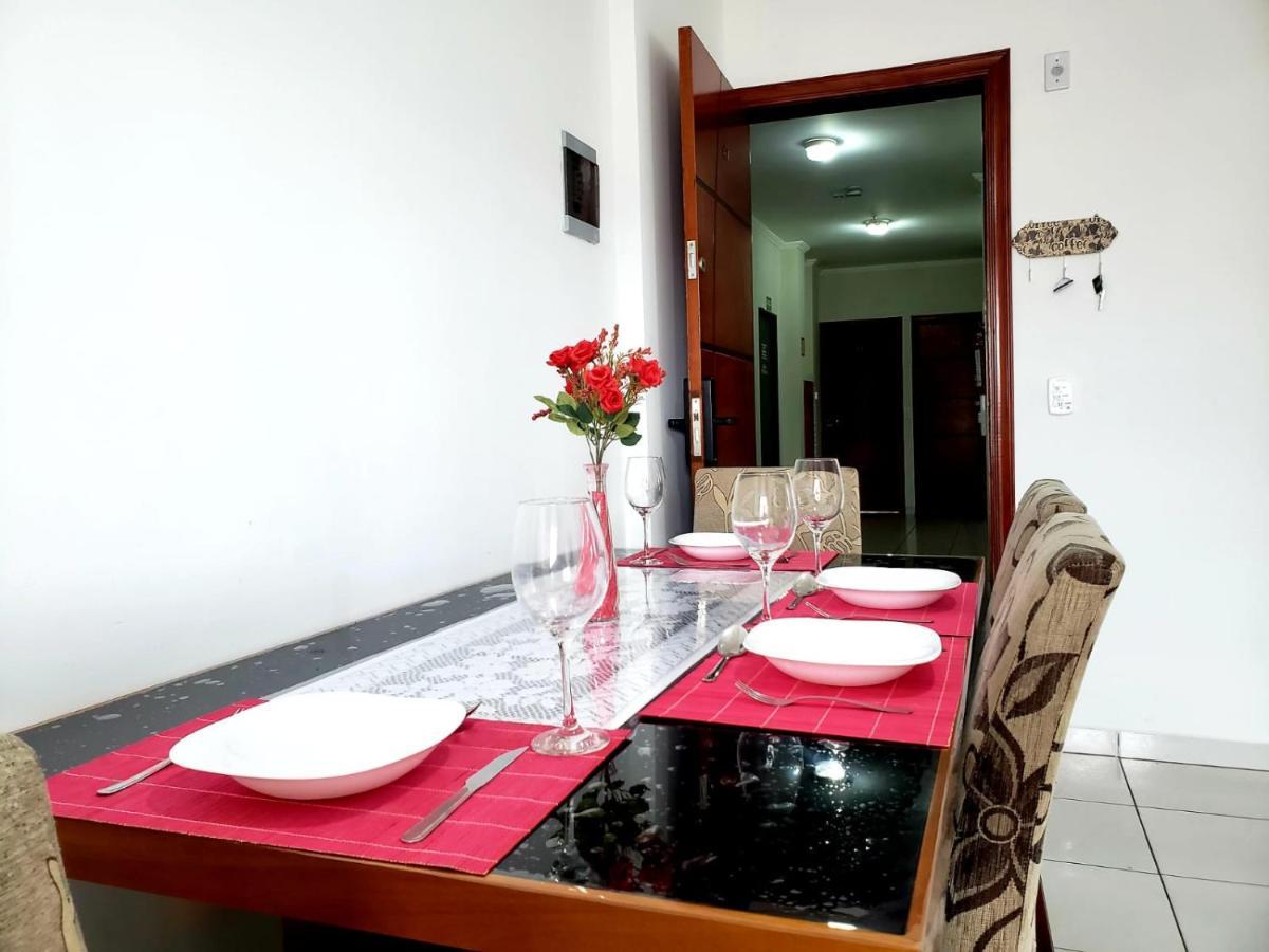 Apartamento Lindo Apto 300M Praia Da Ocian E Centro - Vista Mar- Varanda Sacada - Wi-Fi 300 Mbps - Vaga De Garagem - Acomoda Ate 6 Pessoas Praia Grande  Exterior foto